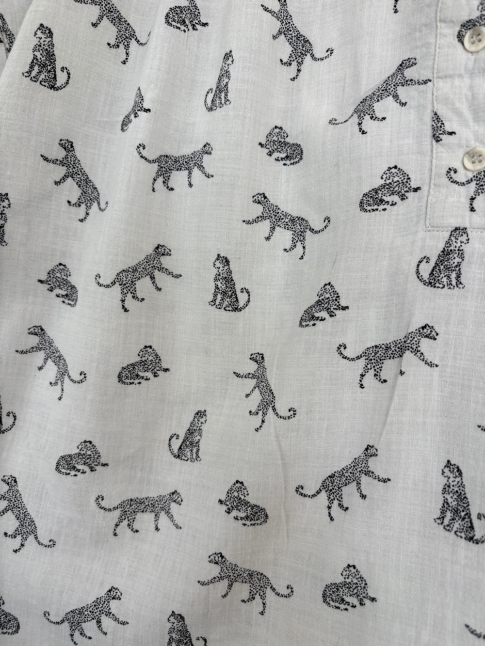 Lane Bryant White Short Sleeve Button-Front Shirt with Grey Leopard Motif - Picture 3 of 8